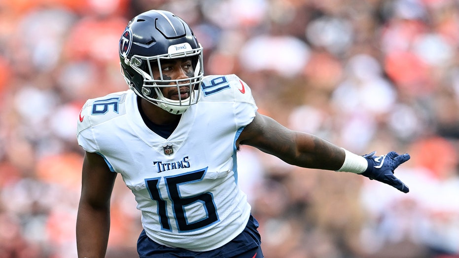Titans’ Treylon Burks carted off field after hitting head on field, laying motionless