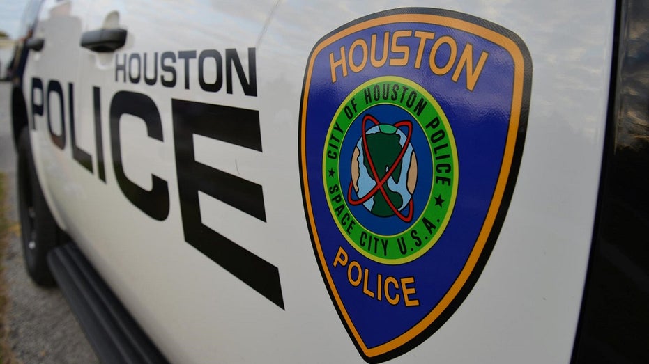 Houston man struck by stray bullet Christmas morning while riding in a car